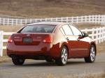 Nissan Maxima 2004 года